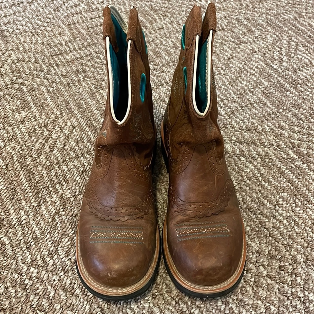 Women cowboy boots